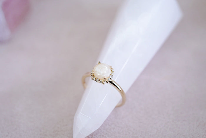 clear quartz ring holder with keepsake ring