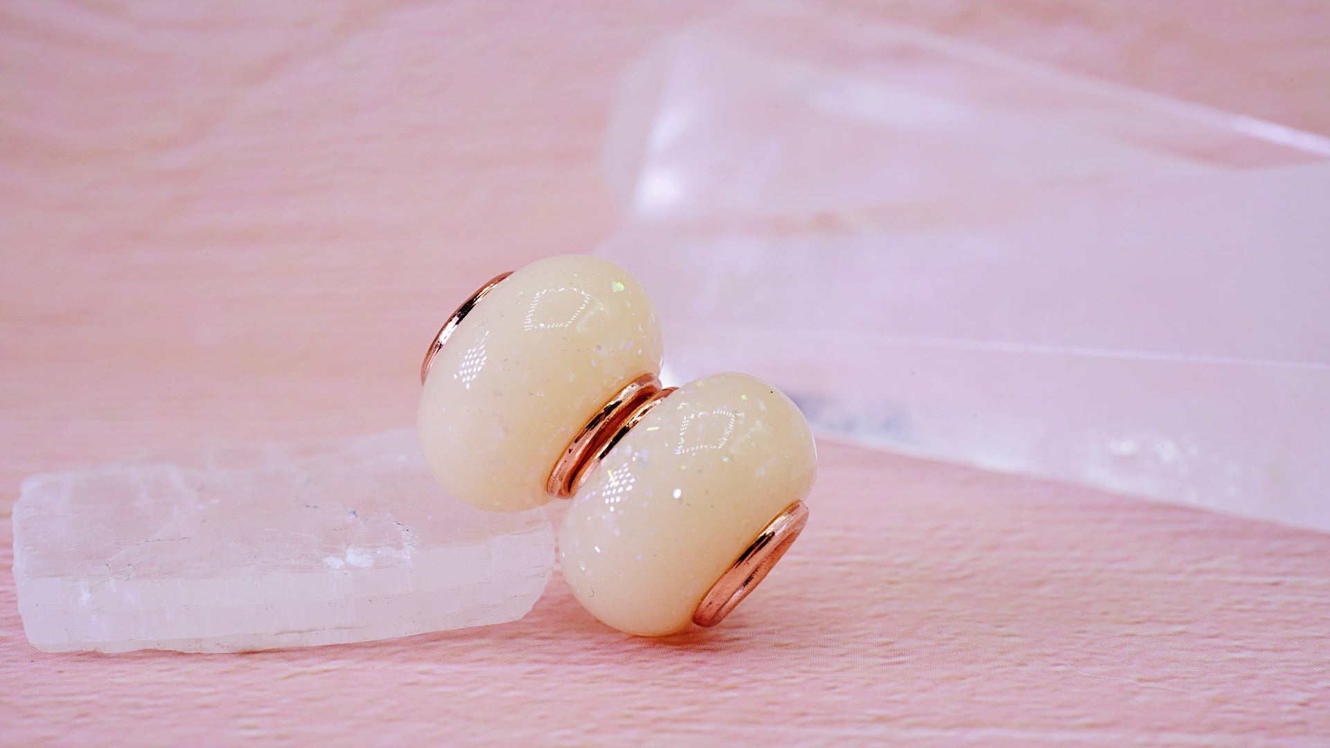 Breastfeeding keepsake breastmilk bead 