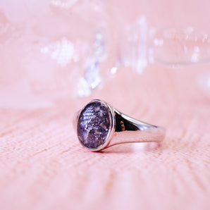 Feminine Signet keepsake ring