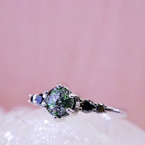 Dahlia ring
