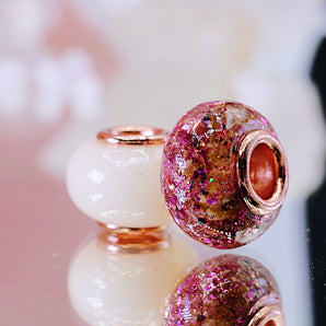 Umbilical keepsake bead