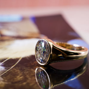 Feminine Signet keepsake ring