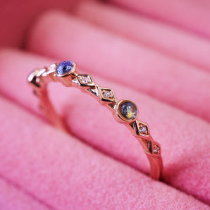 Classic anniversary keepsake band