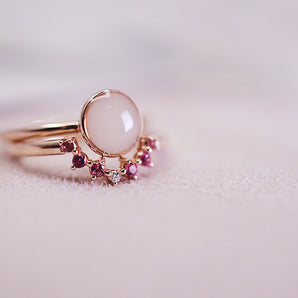 Birthstone contour band in solid 10k gold