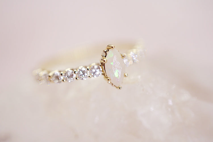 Golden Lux ring