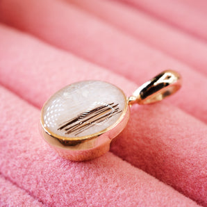 Classic Oval Pendant
