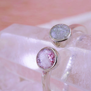 Adjustable keepsake ring