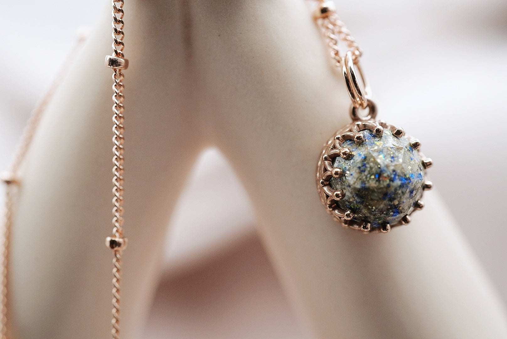 8mm Faceted Crown pendant - Pendants
