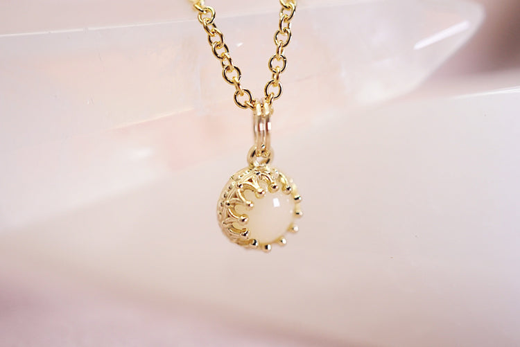 6mm Smooth Crown pendant