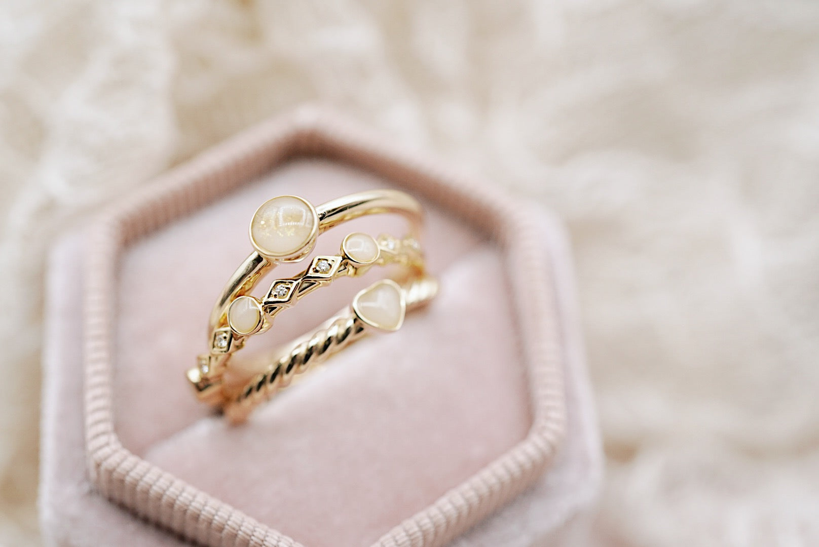 Anniversary motherhood keepsake ring with breastmilk stones 